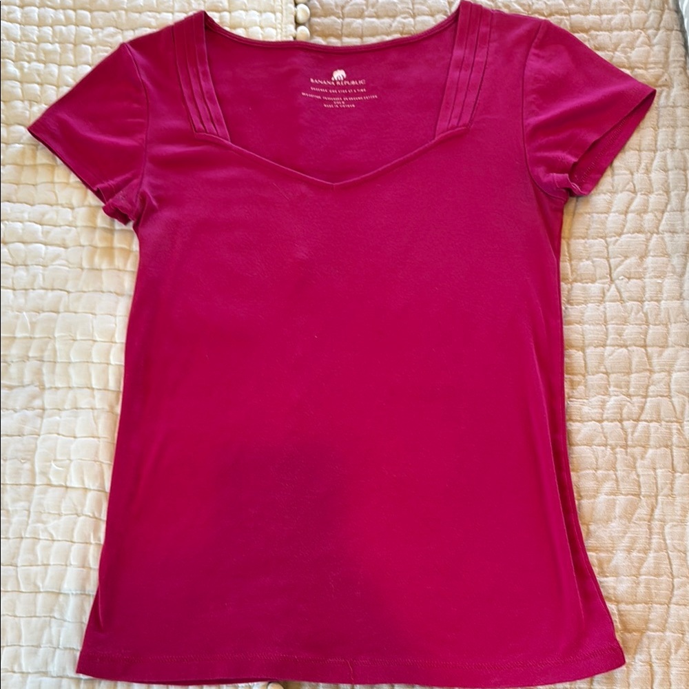 Banana Republic Women's Pink Top